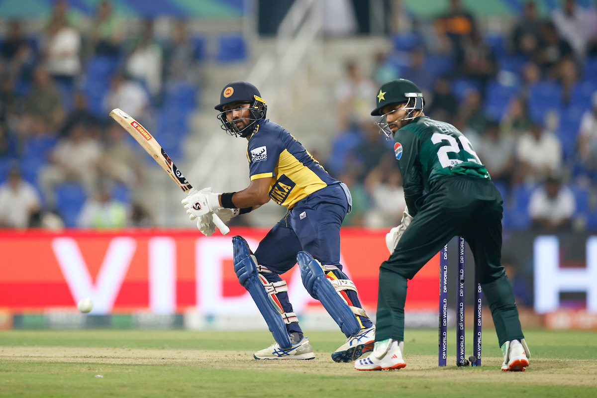 How Did Hussain Talat and Shaheen Afridi Guide Pakistan to Victory Over Sri Lanka?
